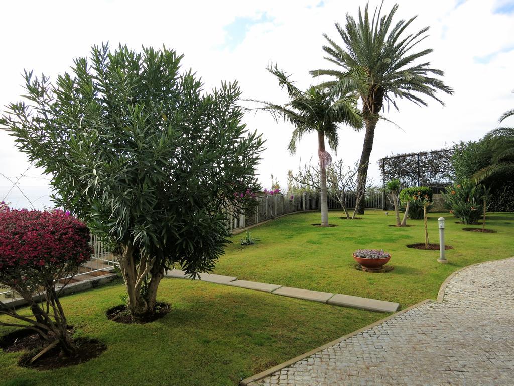 Finest Rentals - Beachfront Penthouse Funchal  Kamer foto